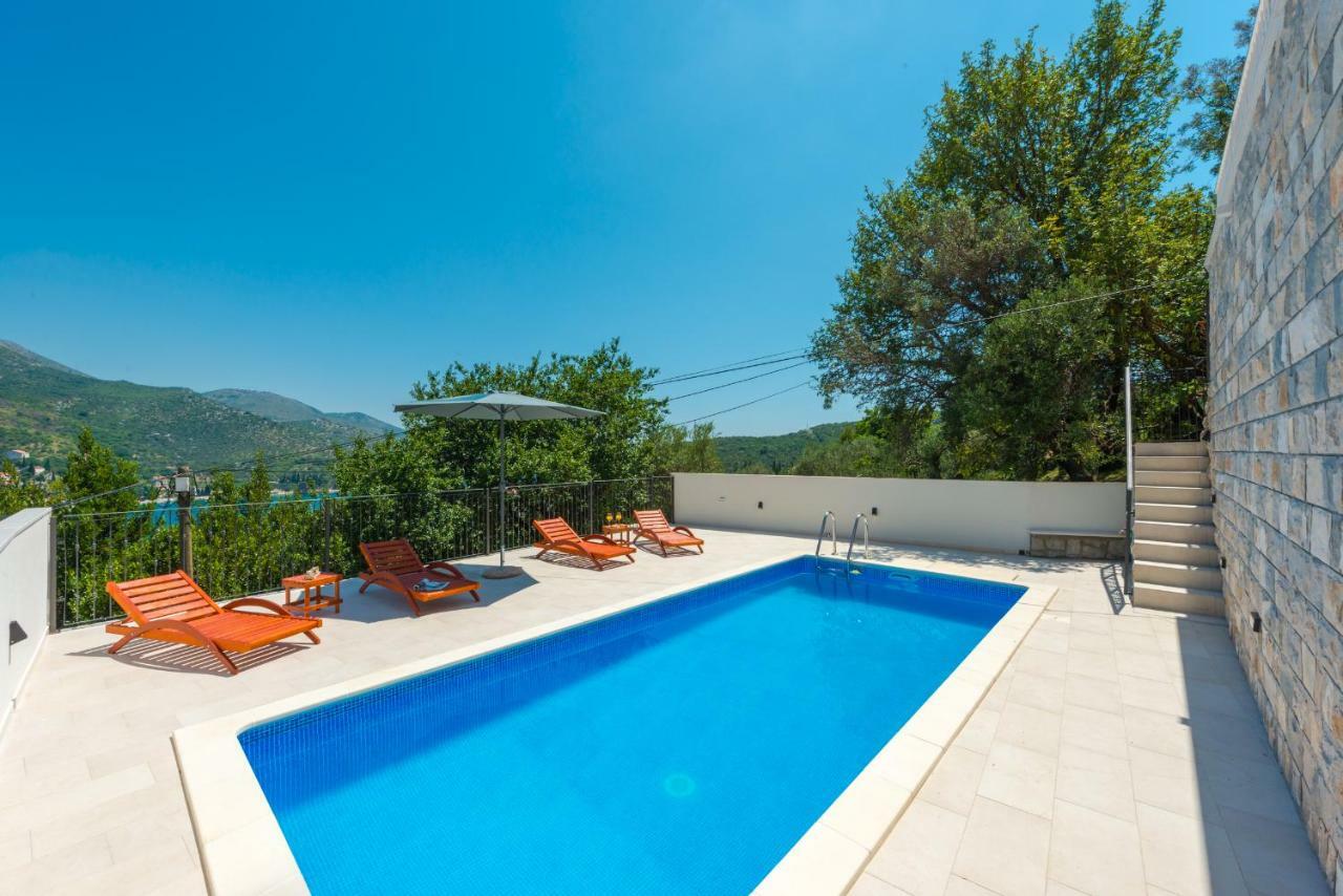 Villa Belvedere Затон Экстерьер фото